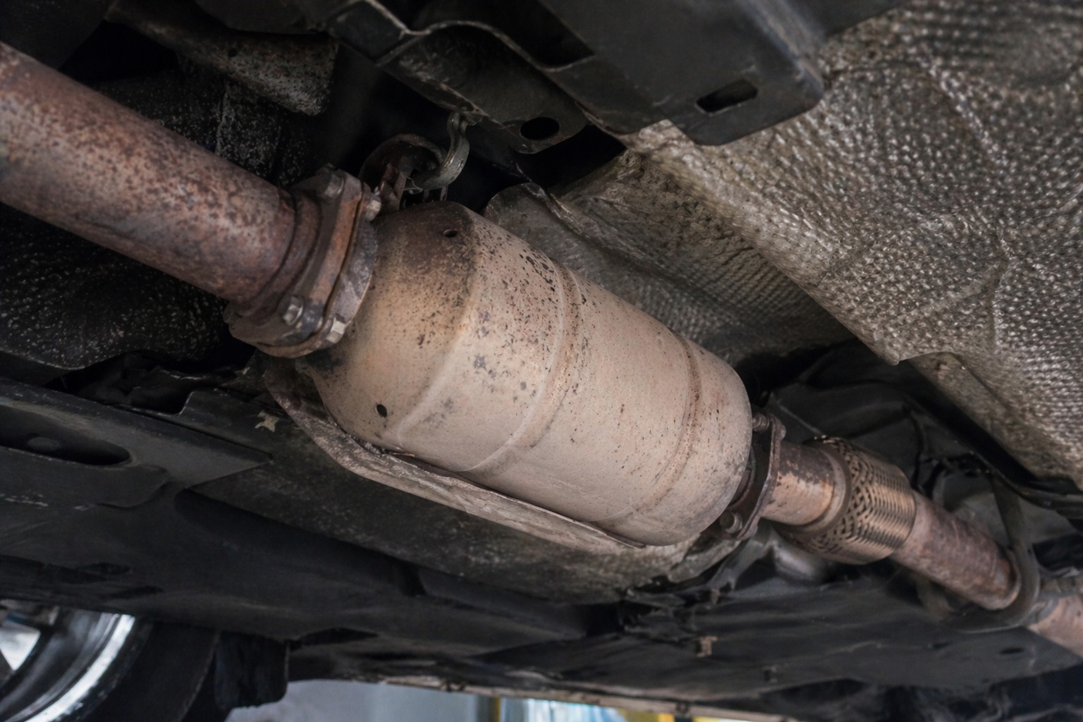 Catalisador entupido aumenta o consumo? Entenda o que acontece